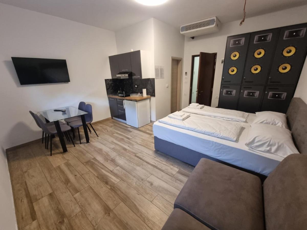 Artrock Residence Izola Εξωτερικό φωτογραφία
