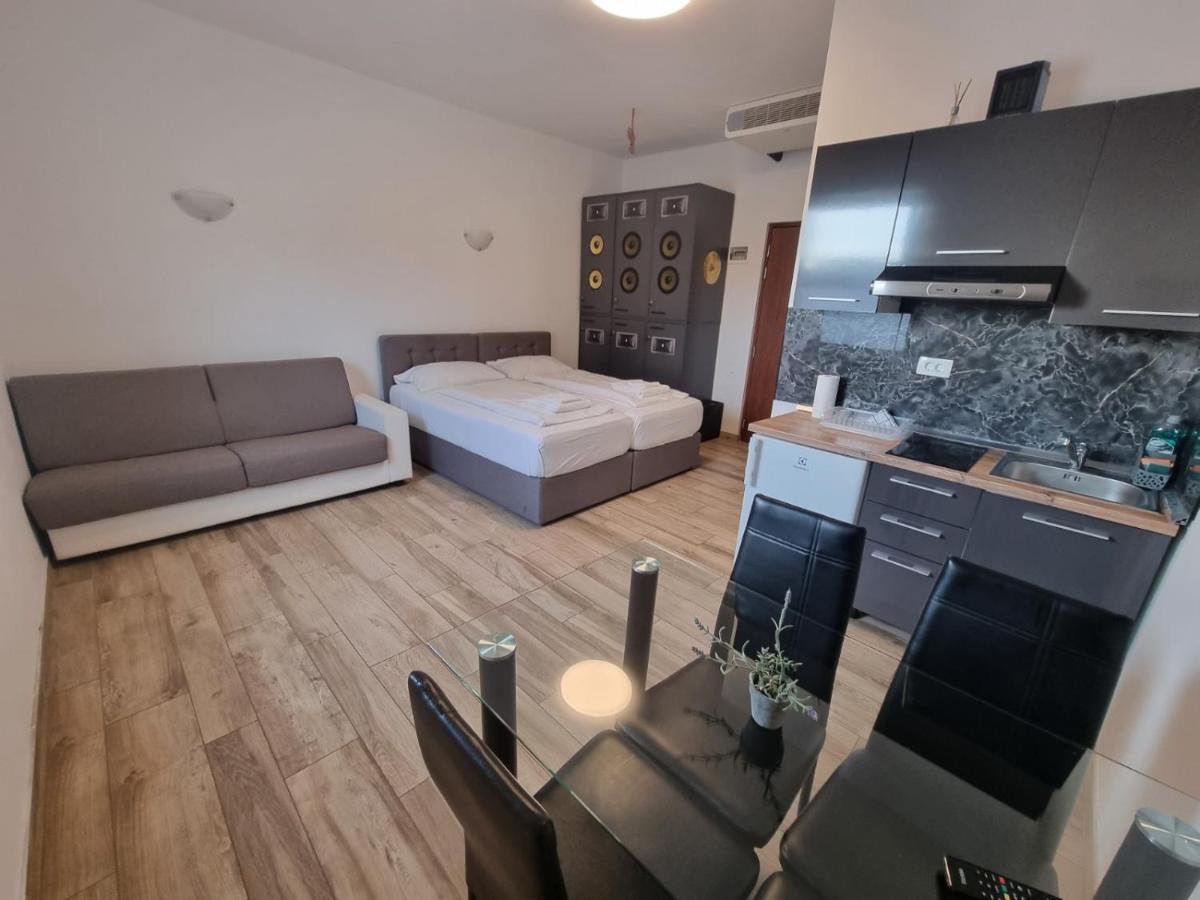 Artrock Residence Izola Εξωτερικό φωτογραφία