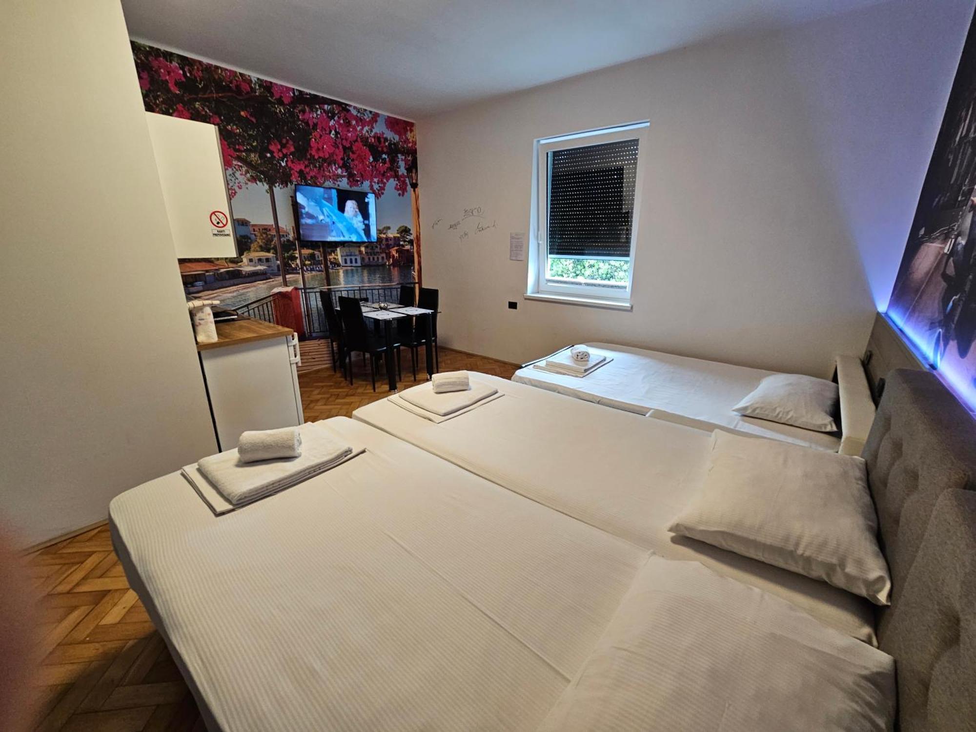 Artrock Residence Izola Εξωτερικό φωτογραφία